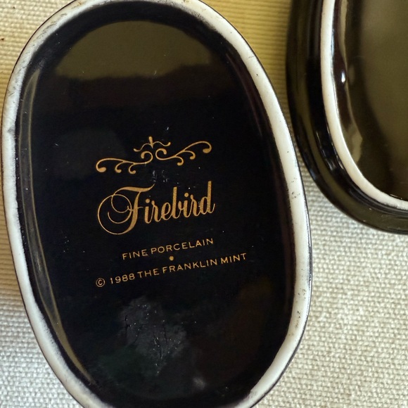 Franklin Mint Black and Gold Decorative Box Set - Picture 6 of 8